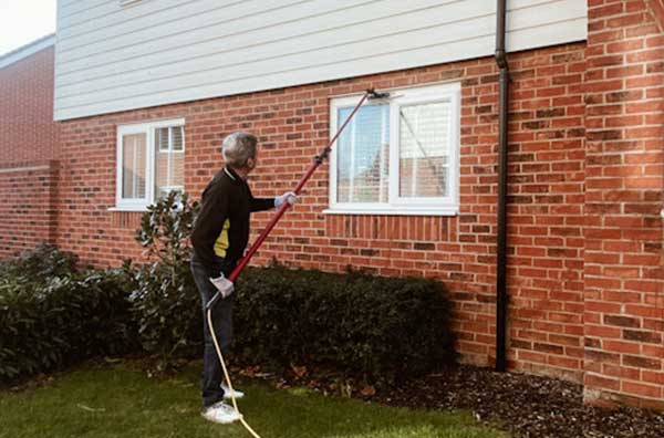 Ashford window cleaning services