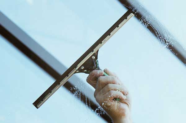 Traditional home window cleaning services